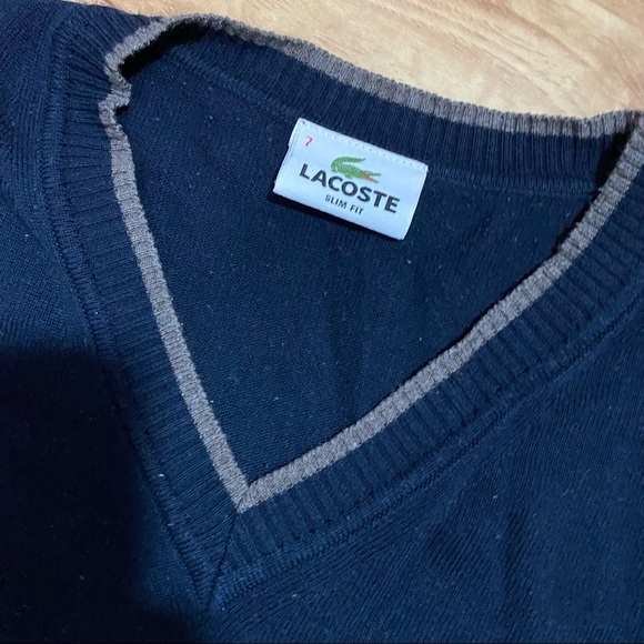 lacoste sweater - Picture 2 of 3